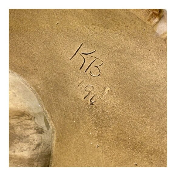 Native American Chief Warrior Wall Decor With Feather Headdress & Beaded Details - Picture 6 of 8